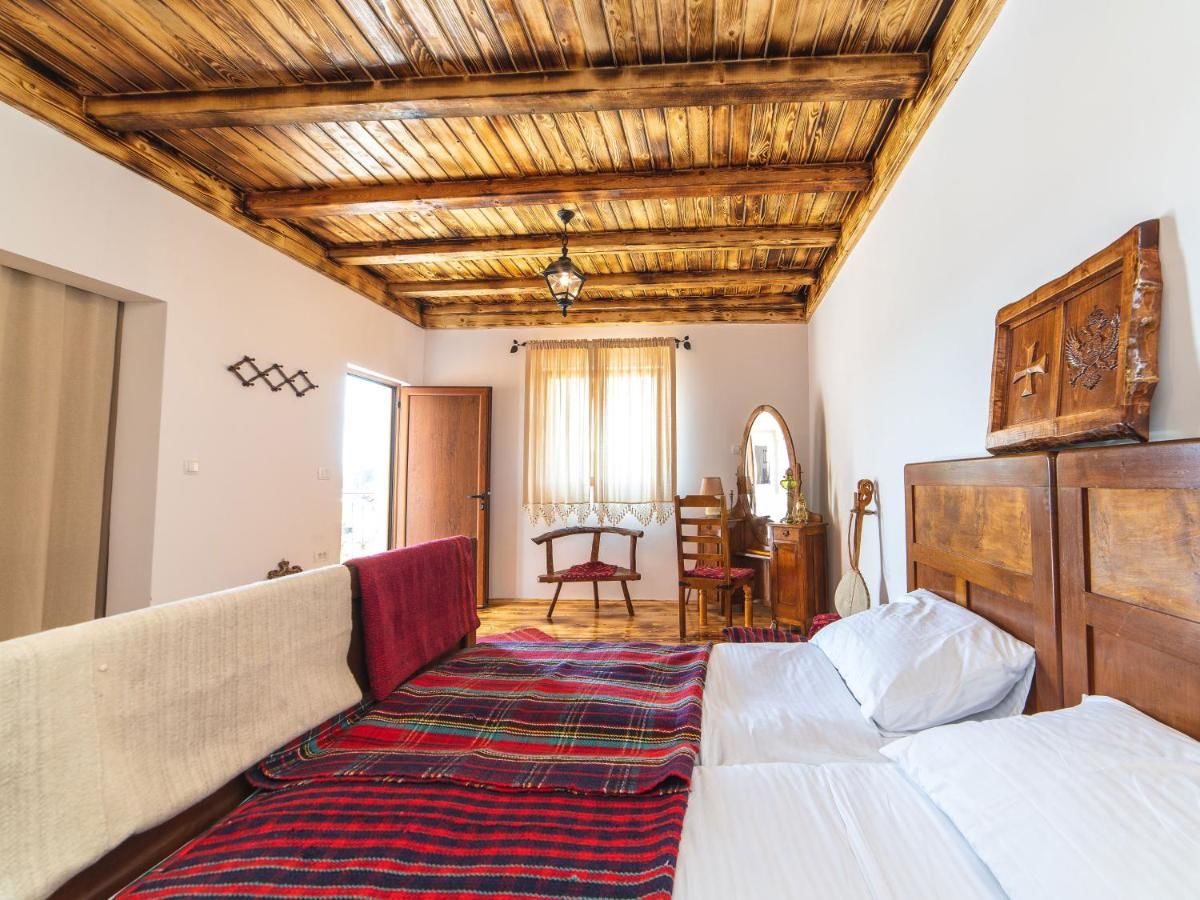 Отели типа «постель и завтрак» RoyalGarden Никшич-37