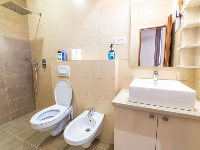 Отели типа «постель и завтрак» RoyalGarden Никшич-21