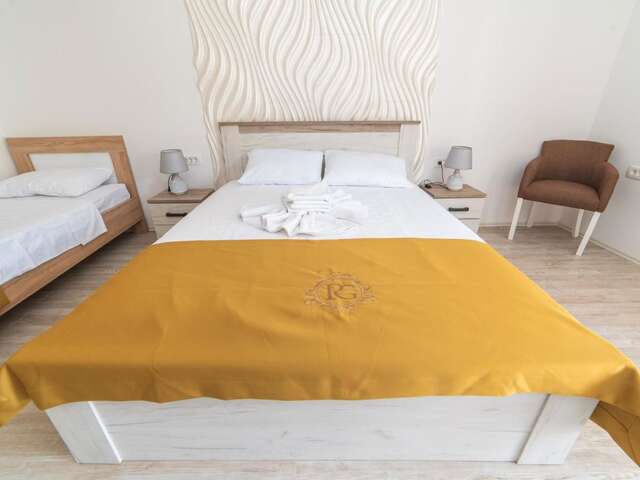 Отели типа «постель и завтрак» RoyalGarden Никшич-27