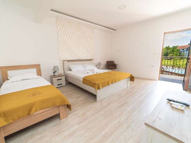 Отели типа «постель и завтрак» RoyalGarden Никшич-28